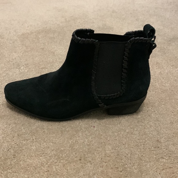 Jack Rodger Chelsea Boots - Picture 3 of 7